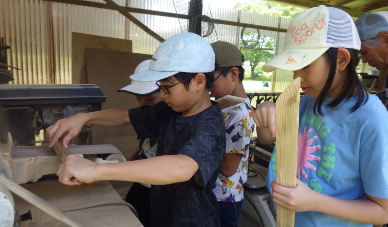 夏休み子どもサマーキャンプ2023「みんなで作る！子ども村コース」3日目