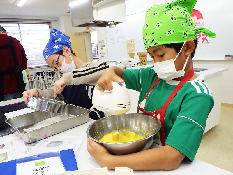 おいしく楽しい！お菓子づくり教室～マフィン・クッキー・クレープを作ろう！