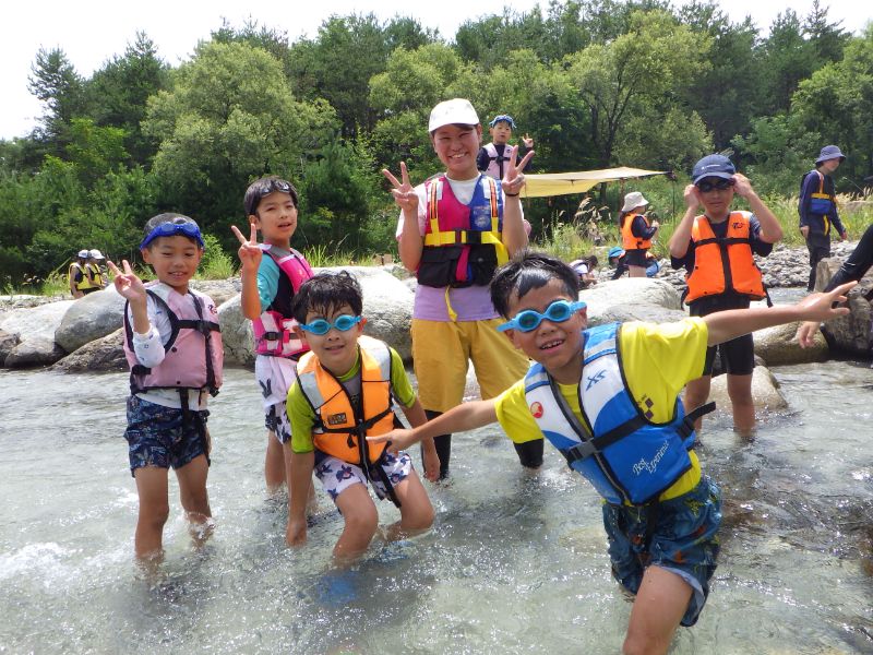 夏休み子どもサマーキャンプ：八ヶ岳で遊ぶ！川と森のコース
