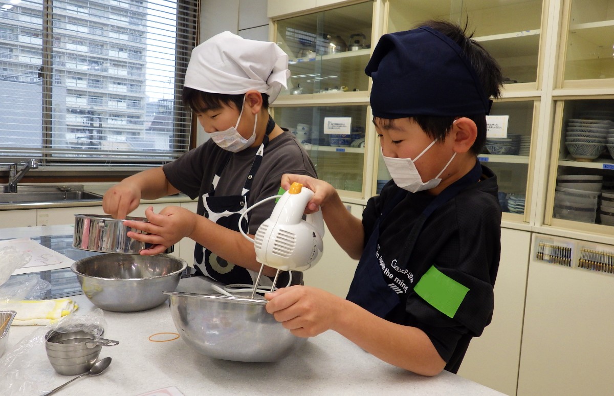2025年12月14日「おいしく楽しい！クリスマスお菓子づくり」活動報告